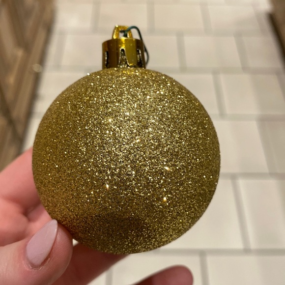 Christmas Ornament Glitter Shatter Proof Gold Balls - 9pcs - Picture 5 of 10
